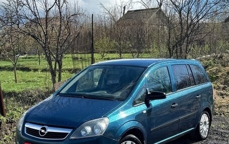 Opel Zafira B, 2007 год, 530 000 рублей, 1 фотография