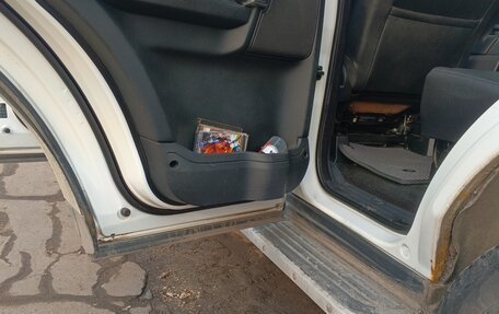 Land Rover Discovery IV, 2010 год, 1 750 000 рублей, 12 фотография