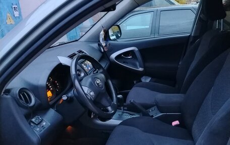 Toyota RAV4, 2006 год, 1 149 000 рублей, 18 фотография