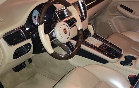 Porsche Macan I рестайлинг, 2015 год, 4 000 000 рублей, 8 фотография