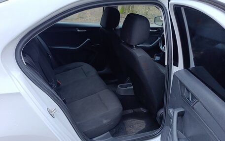 Skoda Rapid I, 2018 год, 820 000 рублей, 7 фотография