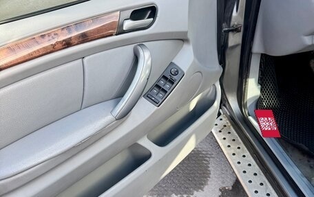 BMW X5, 2004 год, 1 050 000 рублей, 8 фотография