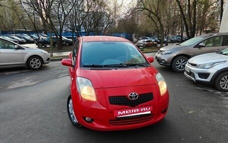 Toyota Yaris III рестайлинг, 2008 год, 630 000 рублей, 6 фотография