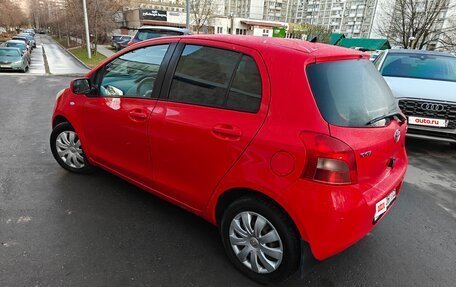 Toyota Yaris III рестайлинг, 2008 год, 630 000 рублей, 22 фотография