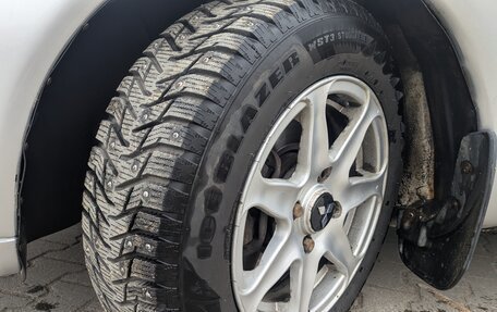 Mitsubishi Carisma I, 2002 год, 270 000 рублей, 9 фотография