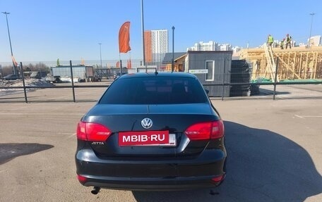 Volkswagen Jetta VI, 2013 год, 740 000 рублей, 4 фотография