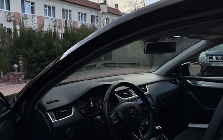 Skoda Octavia, 2015 год, 1 925 000 рублей, 11 фотография