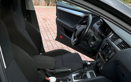 Skoda Octavia, 2015 год, 1 925 000 рублей, 19 фотография