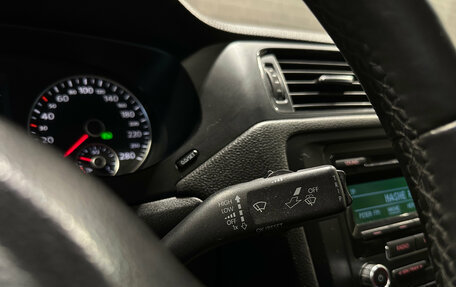 Volkswagen Jetta VI, 2013 год, 990 000 рублей, 16 фотография