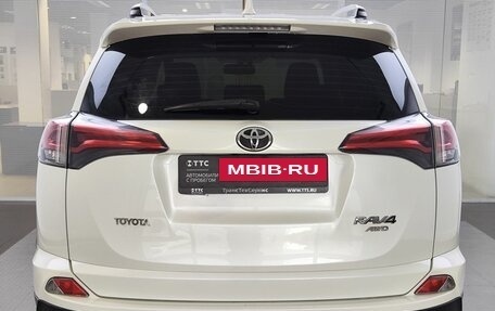 Toyota RAV4, 2015 год, 2 499 000 рублей, 7 фотография