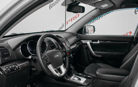 KIA Sorento II рестайлинг, 2012 год, 1 690 000 рублей, 9 фотография