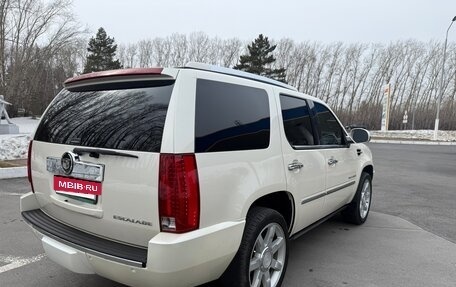 Cadillac Escalade III, 2007 год, 2 950 000 рублей, 5 фотография