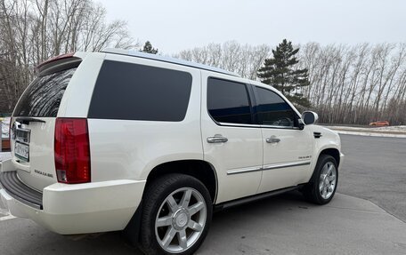 Cadillac Escalade III, 2007 год, 2 950 000 рублей, 12 фотография