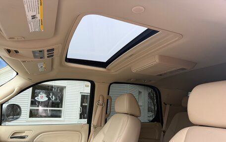 Cadillac Escalade III, 2007 год, 2 950 000 рублей, 18 фотография