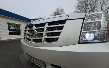 Cadillac Escalade III, 2007 год, 2 950 000 рублей, 15 фотография