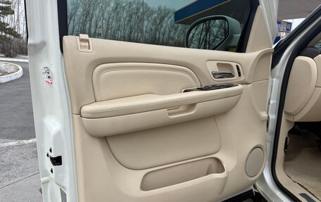 Cadillac Escalade III, 2007 год, 2 950 000 рублей, 22 фотография