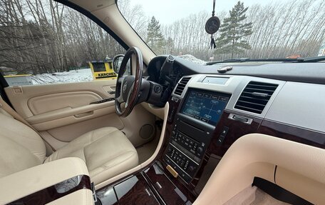 Cadillac Escalade III, 2007 год, 2 950 000 рублей, 25 фотография