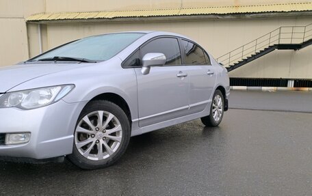 Honda Civic VIII, 2008 год, 750 000 рублей, 3 фотография