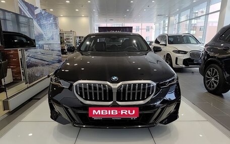 BMW 5 серия, 2025 год, 8 490 000 рублей, 2 фотография