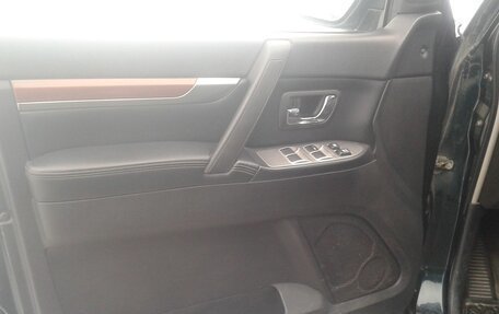 Mitsubishi Pajero IV, 2008 год, 1 600 000 рублей, 8 фотография