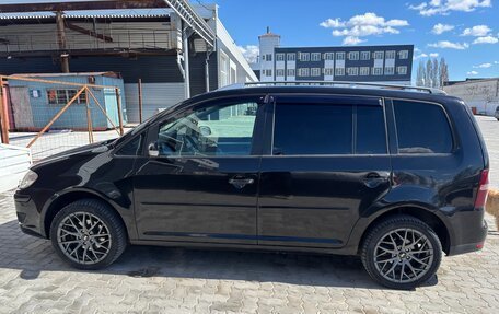 Volkswagen Touran III, 2008 год, 635 000 рублей, 5 фотография