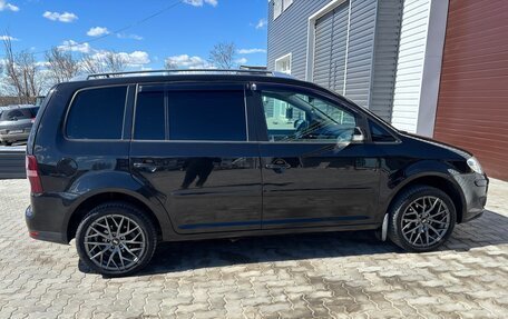 Volkswagen Touran III, 2008 год, 635 000 рублей, 16 фотография