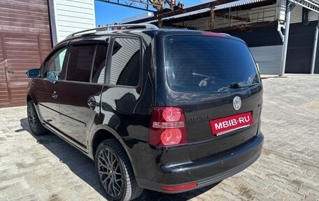 Volkswagen Touran III, 2008 год, 635 000 рублей, 7 фотография