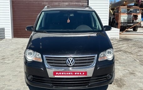 Volkswagen Touran III, 2008 год, 635 000 рублей, 19 фотография