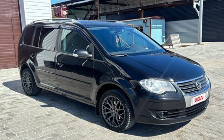 Volkswagen Touran III, 2008 год, 635 000 рублей, 20 фотография