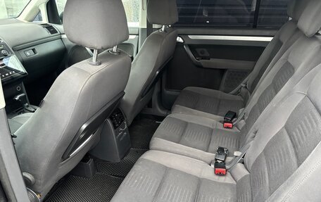 Volkswagen Touran III, 2008 год, 635 000 рублей, 25 фотография