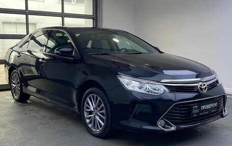 Toyota Camry, 2015 год, 2 199 000 рублей, 3 фотография