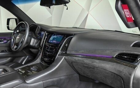 Cadillac Escalade IV, 2017 год, 5 000 000 рублей, 13 фотография