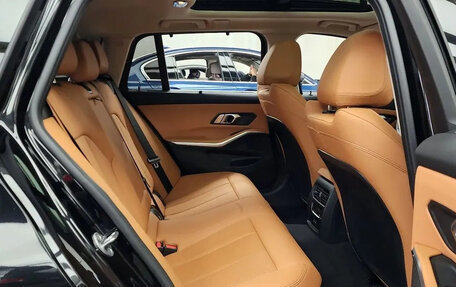 BMW 3 серия, 2025 год, 4 990 000 рублей, 12 фотография