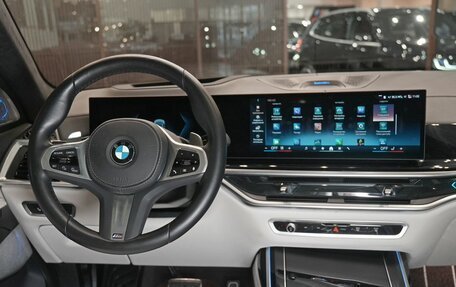 BMW X7, 2024 год, 15 400 000 рублей, 12 фотография