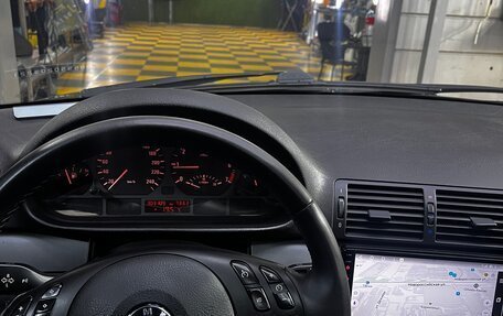 BMW 3 серия, 2003 год, 730 000 рублей, 9 фотография