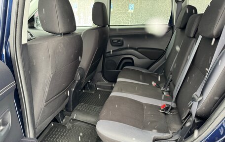 Mitsubishi Outlander III рестайлинг 3, 2010 год, 1 150 000 рублей, 19 фотография