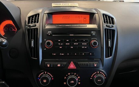 KIA cee'd I рестайлинг, 2008 год, 640 000 рублей, 13 фотография