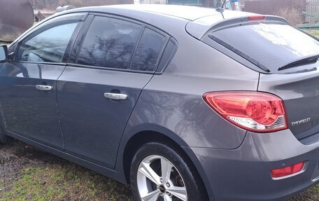 Chevrolet Cruze II, 2013 год, 890 000 рублей, 3 фотография