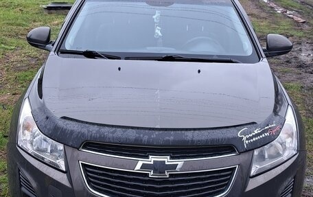 Chevrolet Cruze II, 2013 год, 890 000 рублей, 4 фотография