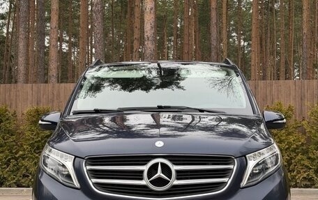 Mercedes-Benz V-Класс, 2015 год, 4 500 000 рублей, 5 фотография