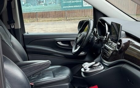 Mercedes-Benz V-Класс, 2015 год, 4 500 000 рублей, 14 фотография