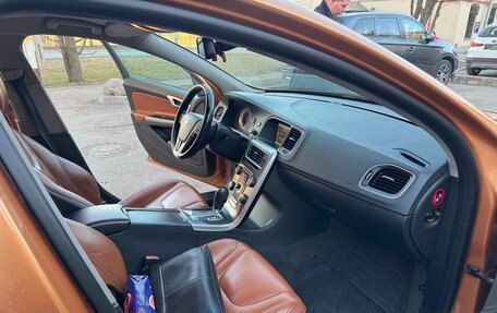 Volvo S60 III, 2012 год, 950 000 рублей, 4 фотография