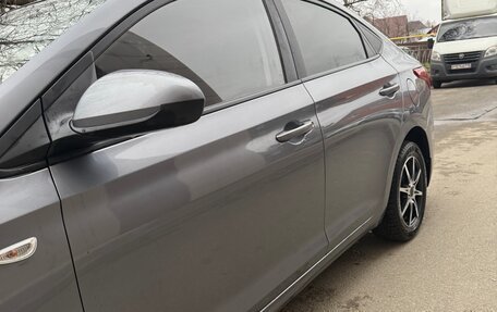 Hyundai Solaris II рестайлинг, 2017 год, 1 050 000 рублей, 9 фотография