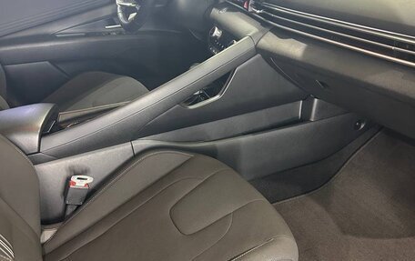 Hyundai Elantra, 2021 год, 2 000 000 рублей, 8 фотография