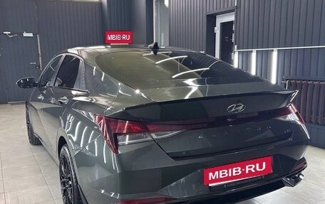 Hyundai Elantra, 2021 год, 2 000 000 рублей, 4 фотография