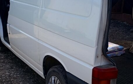 Volkswagen Transporter T4, 2001 год, 700 000 рублей, 11 фотография