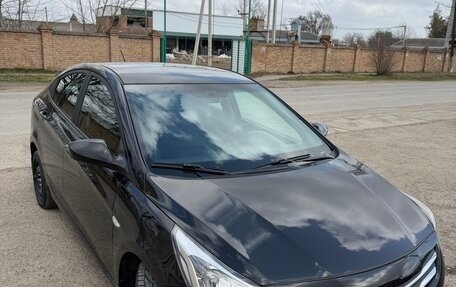 Hyundai Solaris II рестайлинг, 2016 год, 777 000 рублей, 2 фотография