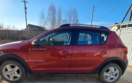 Renault Sandero II рестайлинг, 2016 год, 1 000 000 рублей, 4 фотография