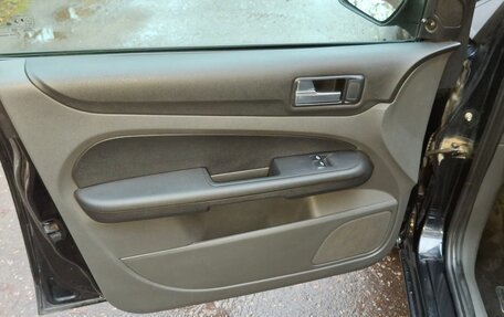 Ford Focus II рестайлинг, 2006 год, 400 000 рублей, 20 фотография