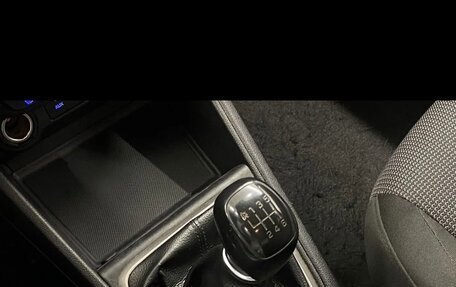 Hyundai Solaris II рестайлинг, 2017 год, 750 000 рублей, 6 фотография